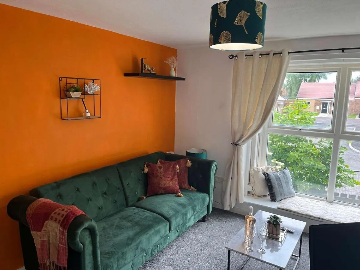 Stylish 2Br - Newcastle - City Centre & St James - Parking